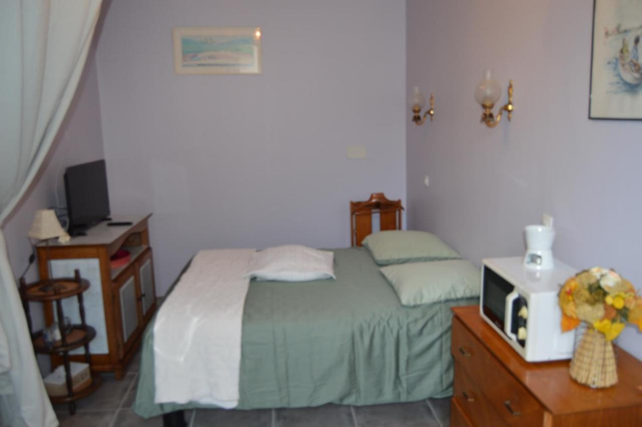 Chambre Charentaise Vars  Exterior foto